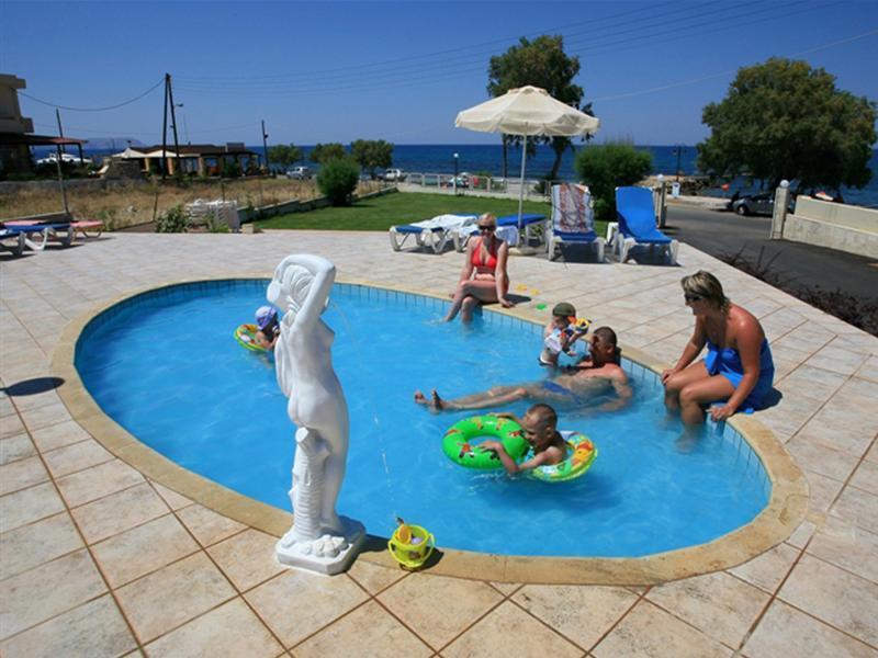 Cretan Filoxenia Beach Hotel Аналіпсі Екстер'єр фото